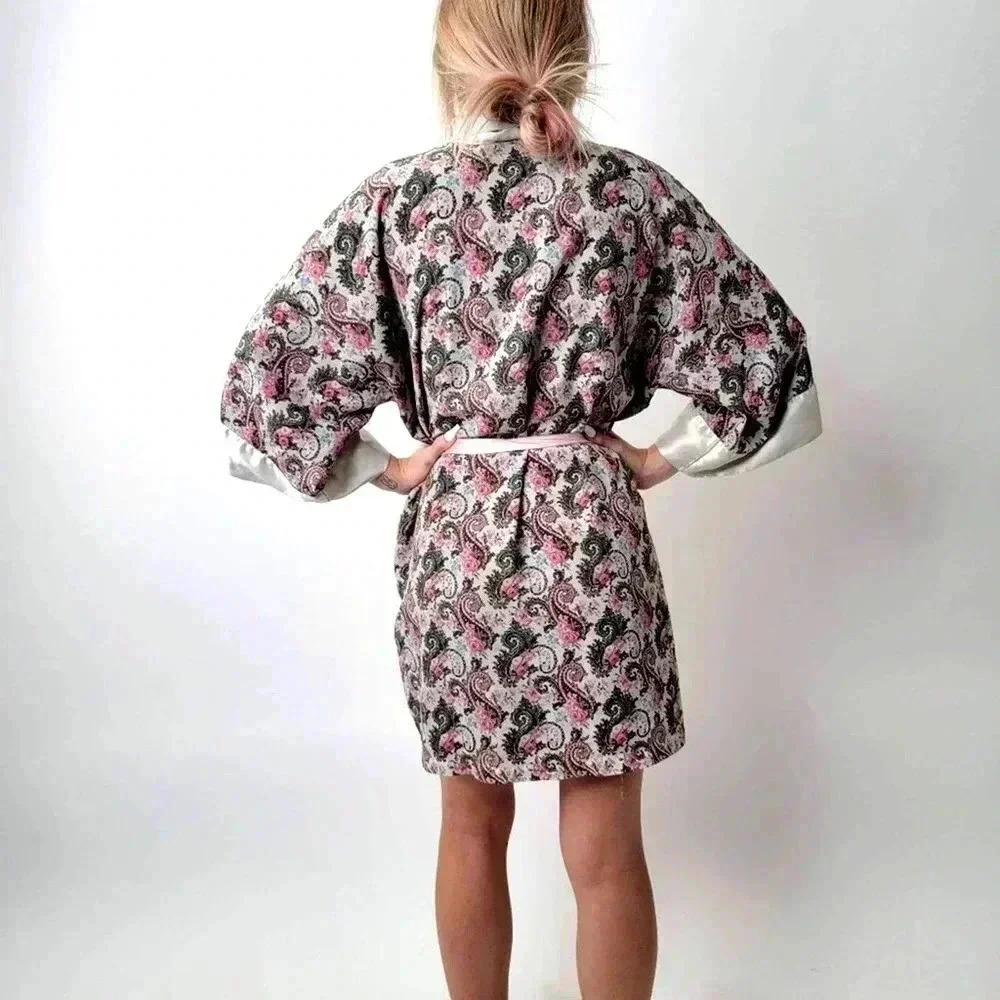 Vintage 90s Victoria’s Secret Gold Label Floral Paisley Kimono Robe - Picture 3 of 6